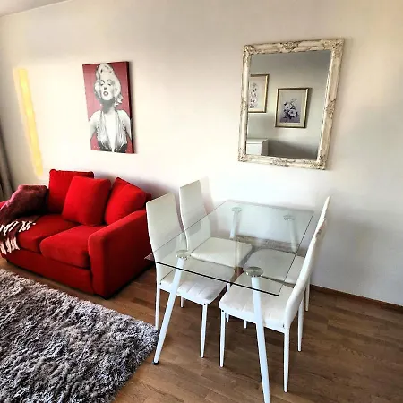 Tasokas 2 H + K + S Soederkullassa - Huikeat Naekoealat